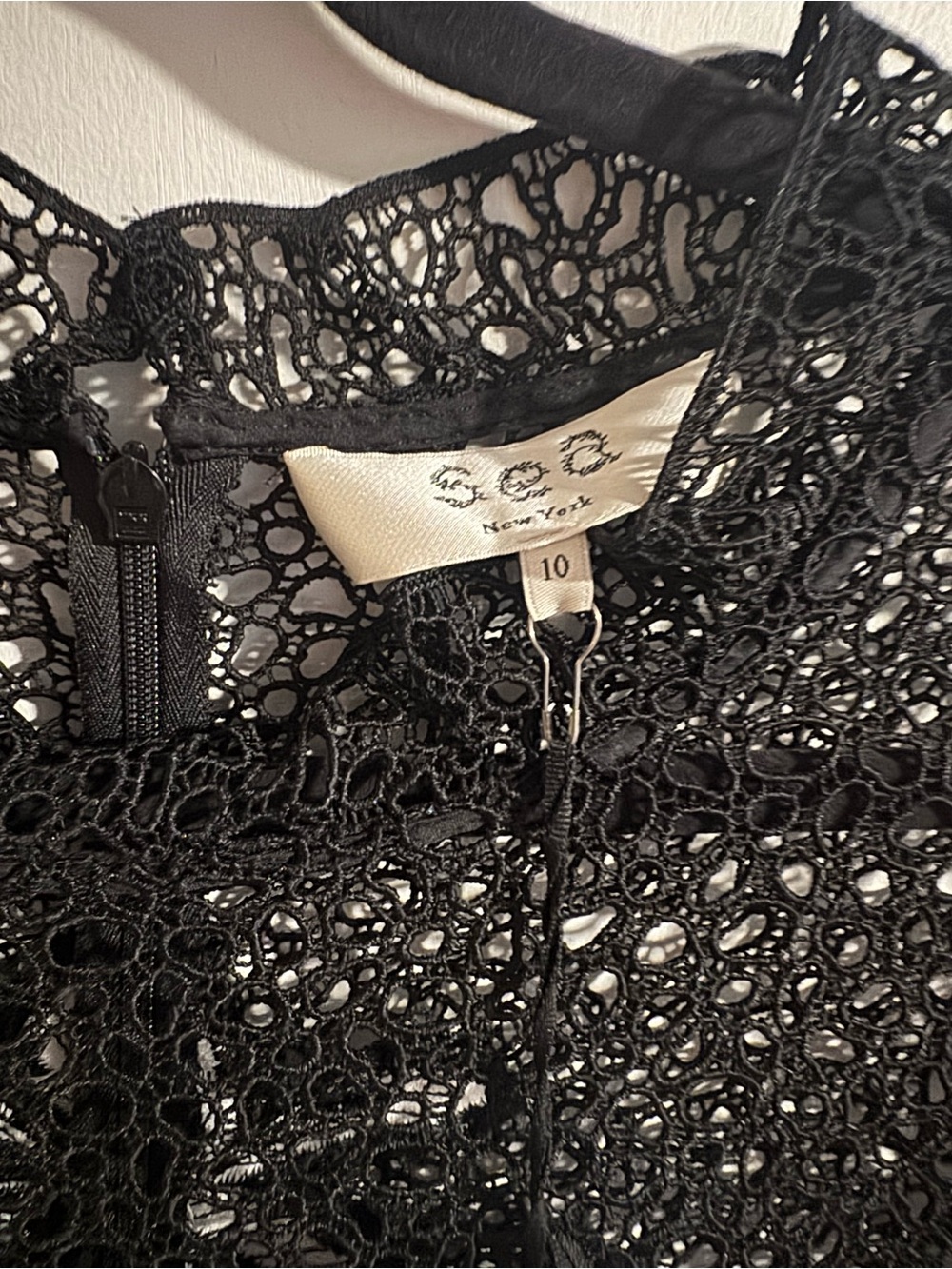 Sea New York Black and White Floral Lace Midi Dress - Picture 4 of 7